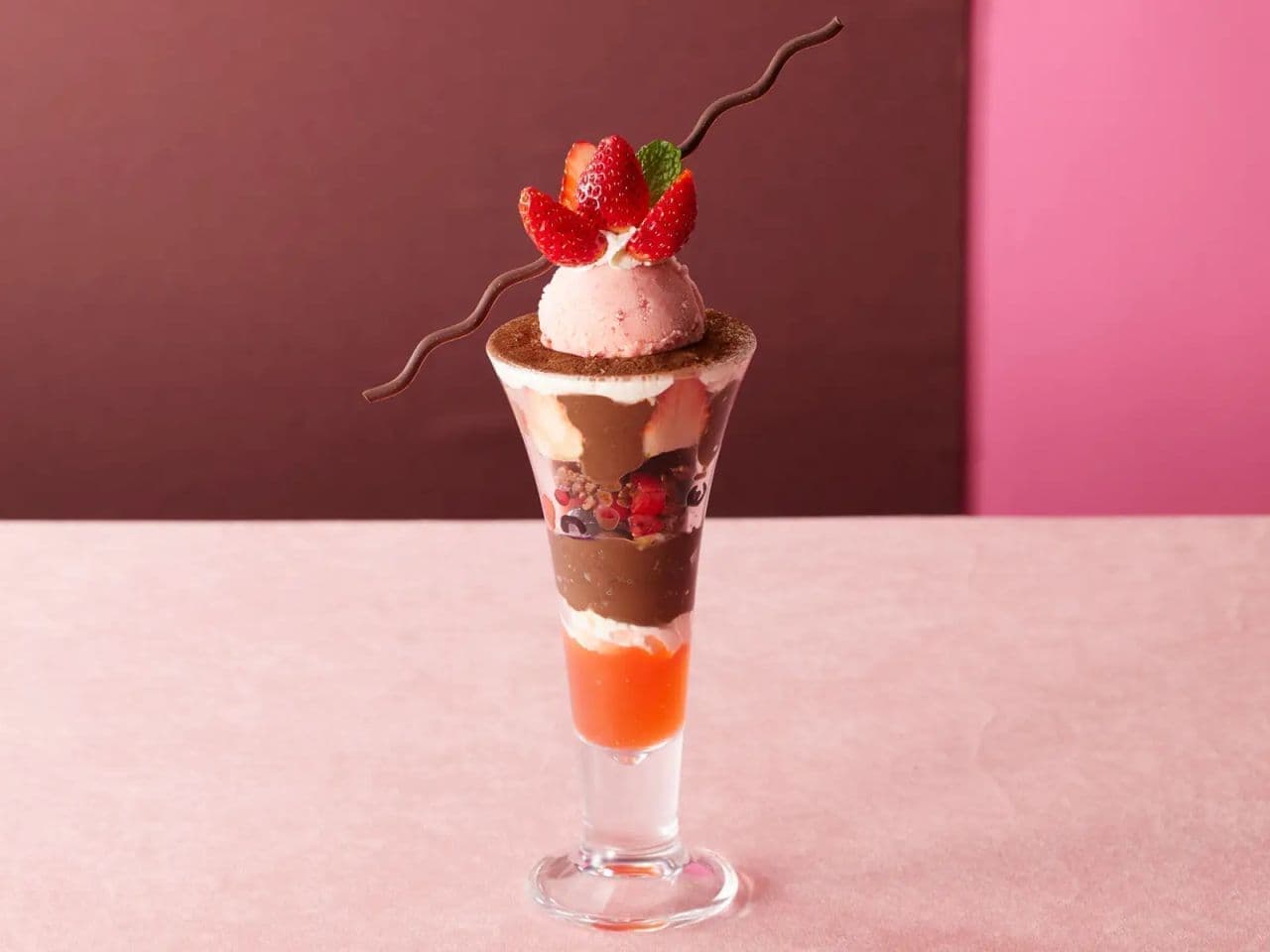 Cocos "Strawberry and Chocolate Parfait"