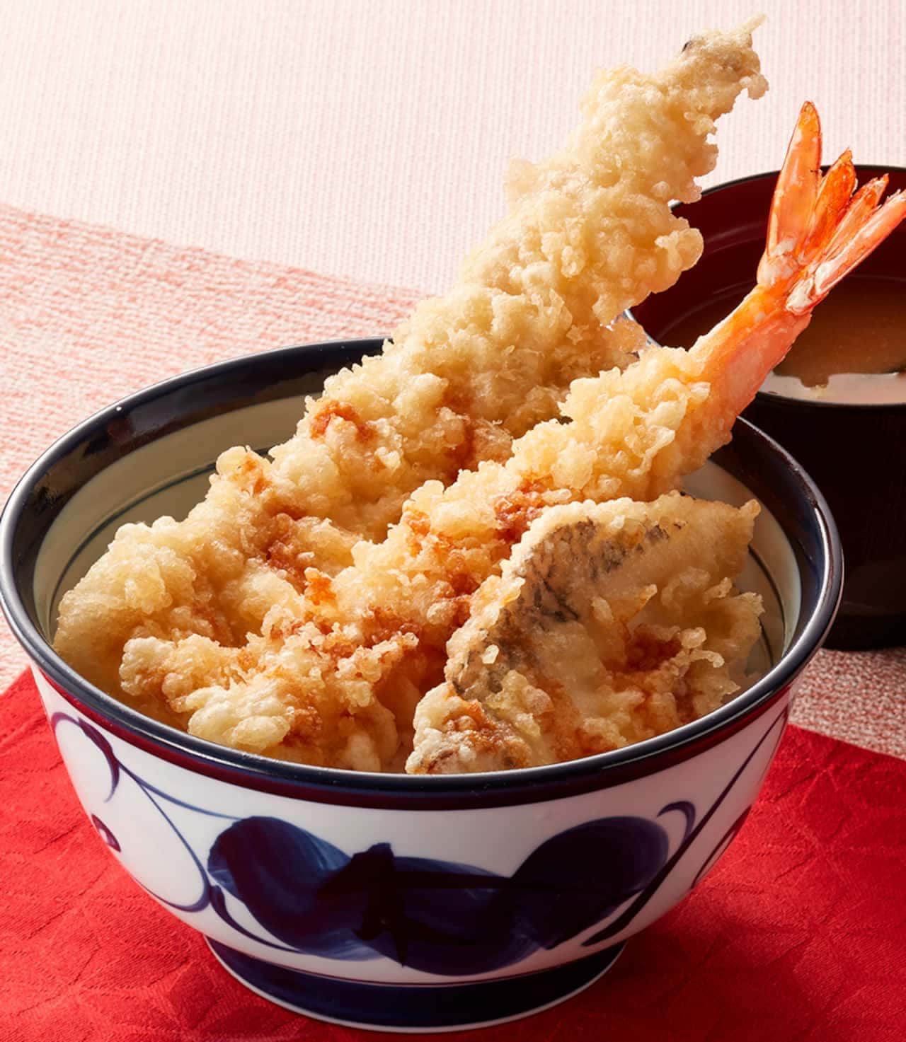 Tendon Tenya "Gochiso Tendon (bowl of rice topped with tempura) (early spring)