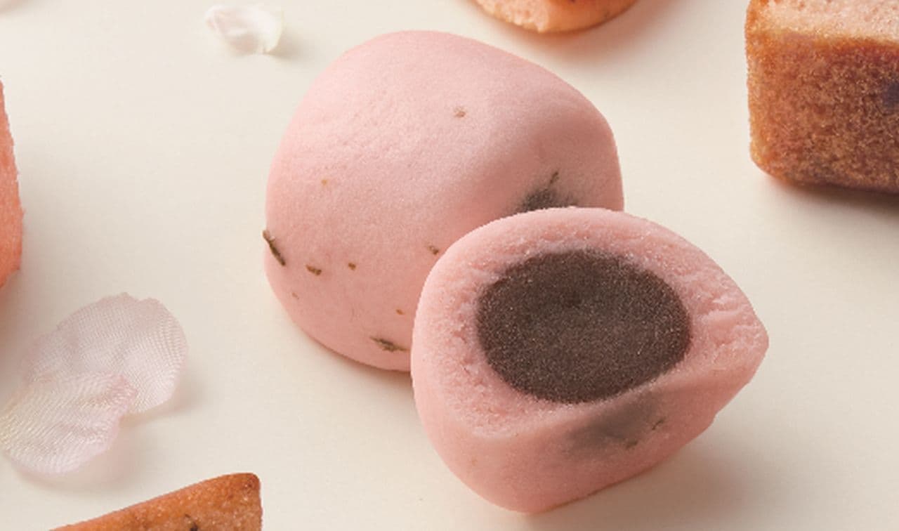 MUJI "Seasonal Sweets and Beverages" series includes confections and beverages using "cherry blossoms