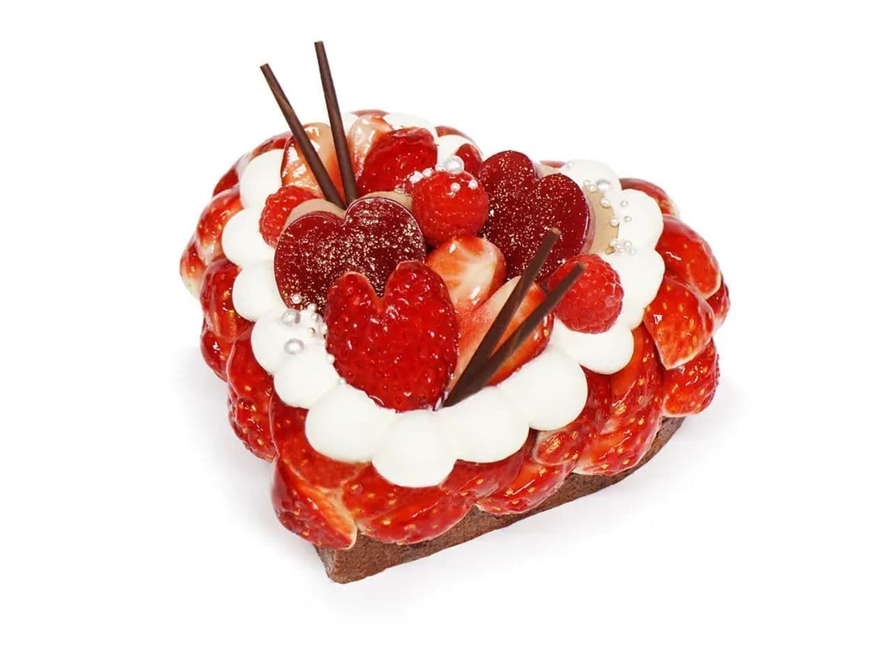 Cafe COMSA "Strawberry and Chocolate Mousse Cake