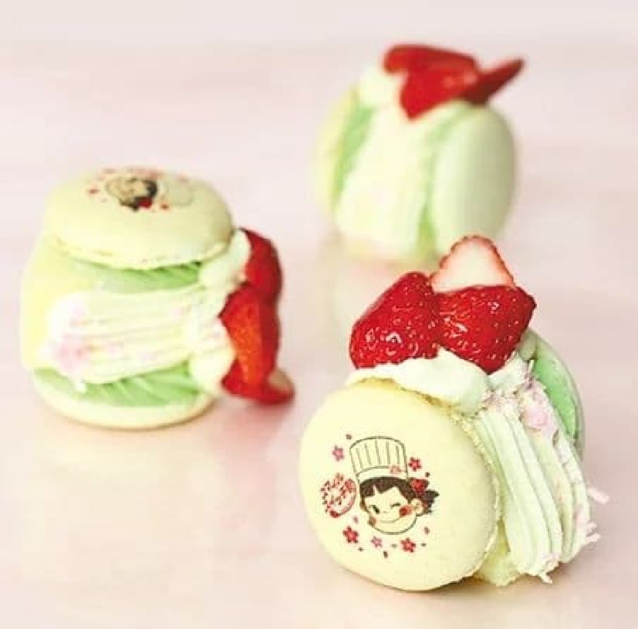 Fujiya Confectionery "Together! Smile Switch! Strawberry Happy Tuncarron".