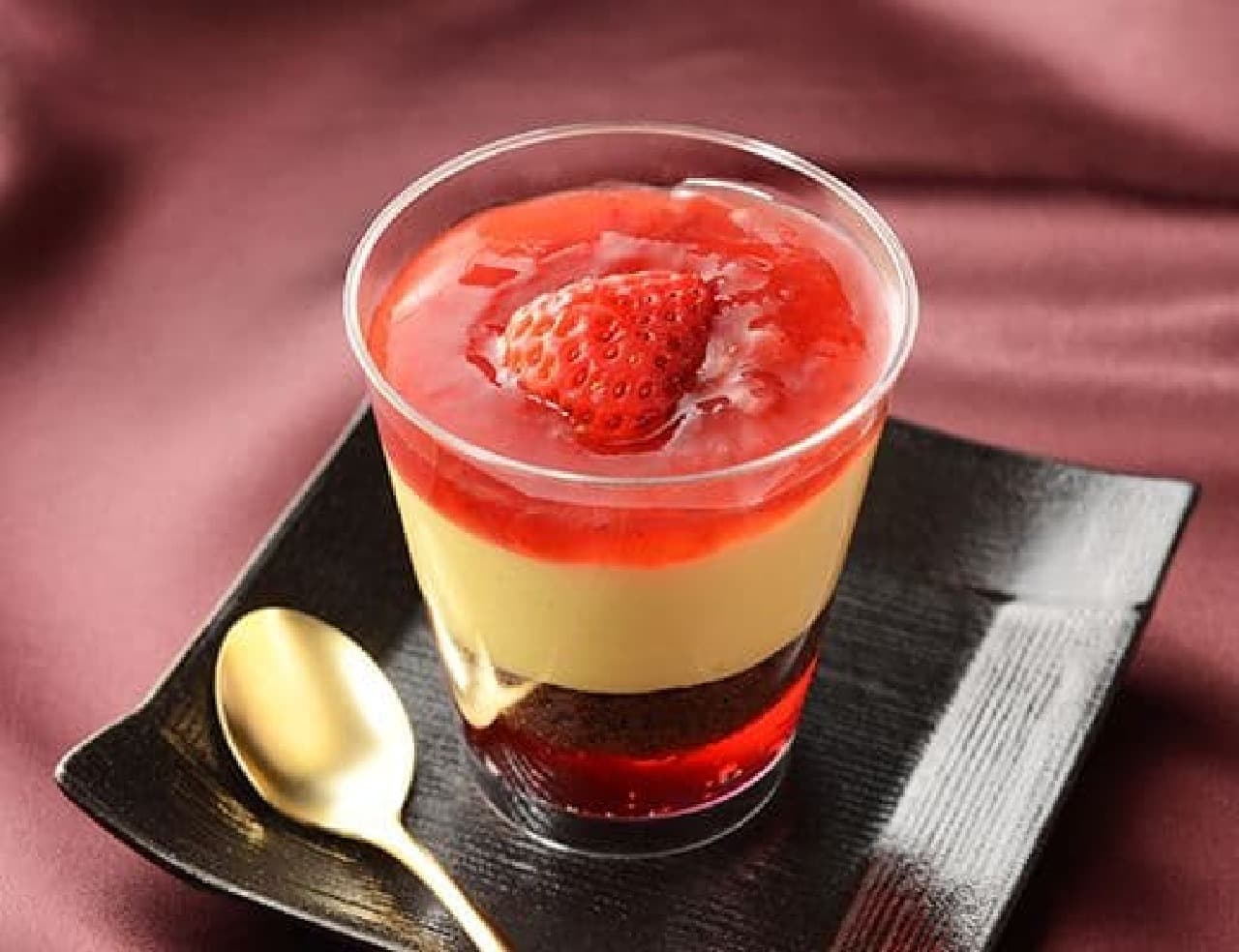 Lawson "Strawberry and Wine-Scented Berry Parfait
