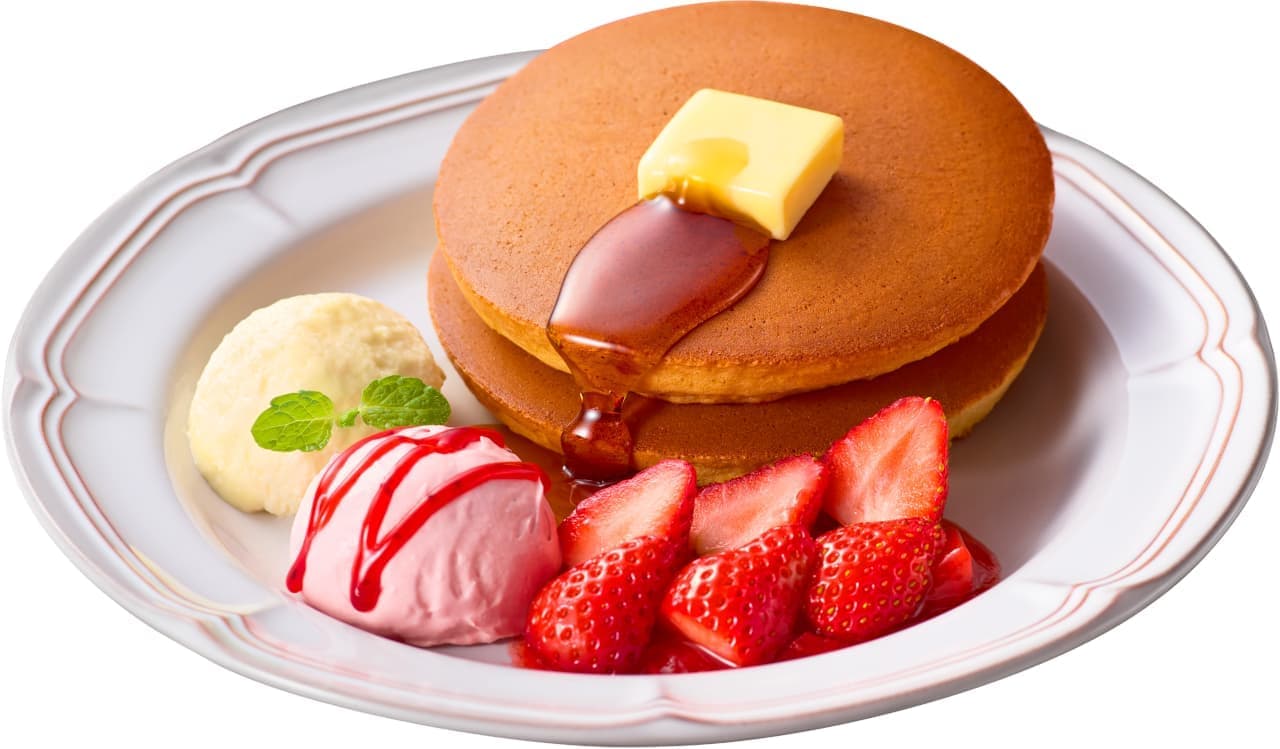 珈琲館「苺のホットケーキ～苺ホイップ＆ふんわりムース添え～」