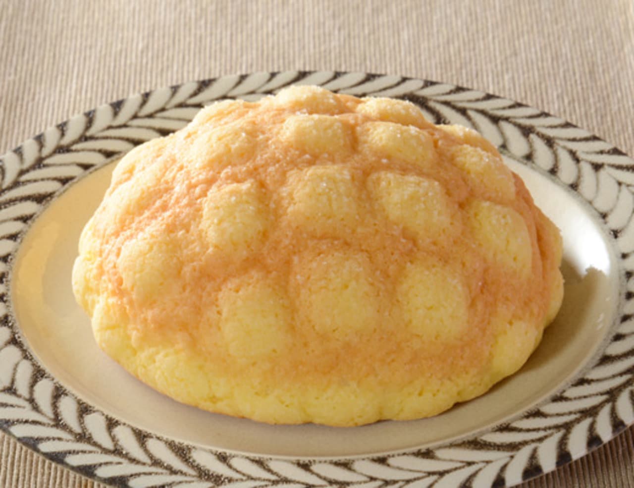 LAWSON "Excellent Melon Pan" (Japanese only)