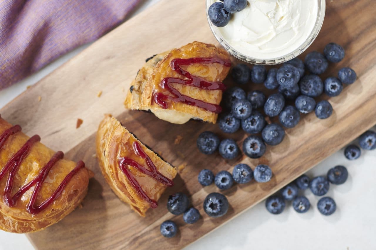 RINGO "Freshly Baked Custard Apple Pie Blueberry & Cheese