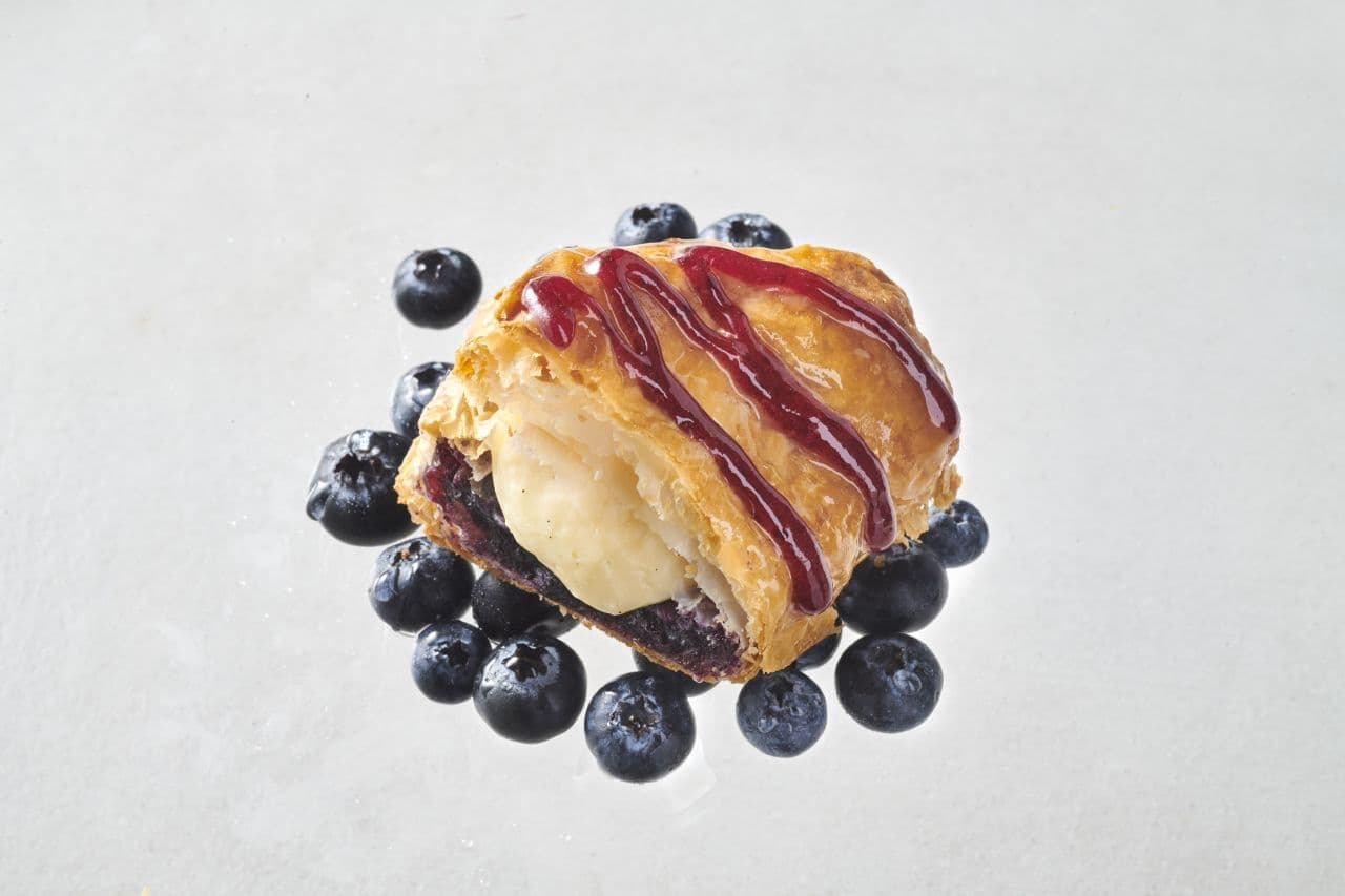 RINGO "Freshly Baked Custard Apple Pie Blueberry & Cheese