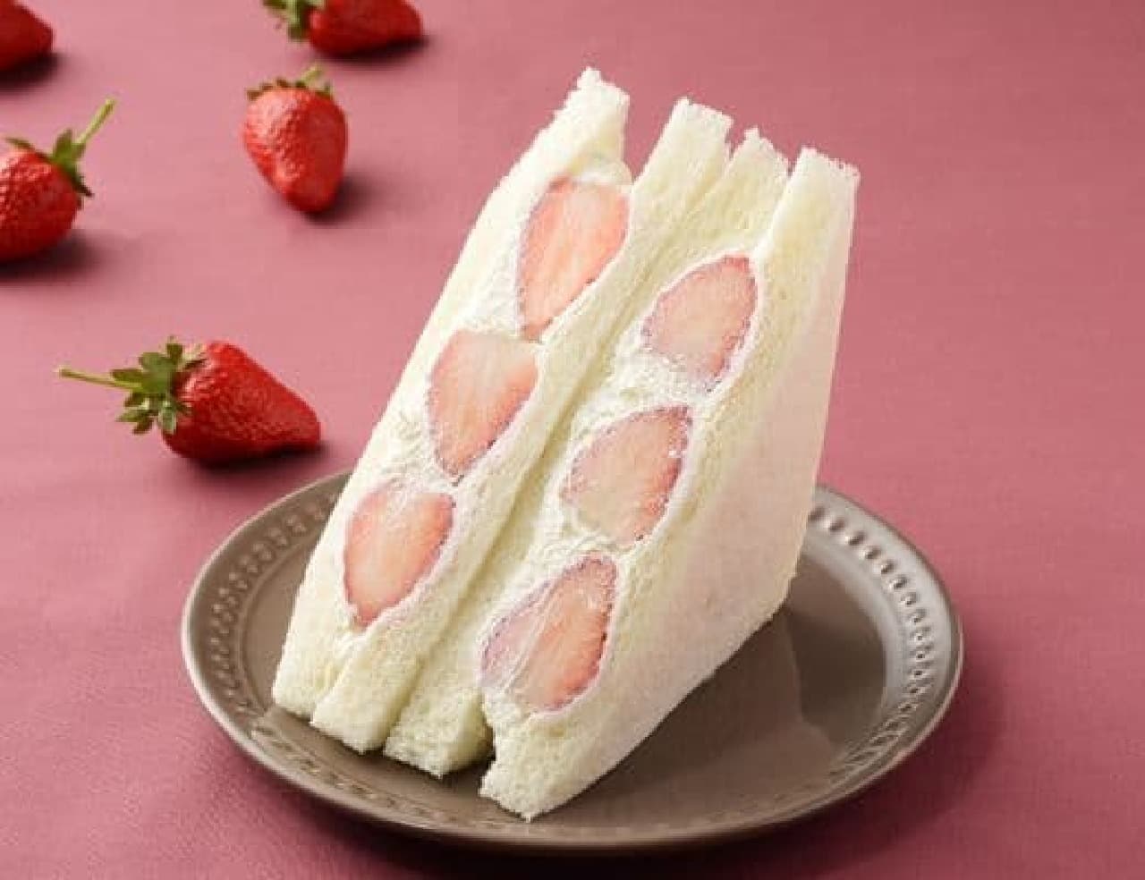 LAWSON "Fruit Sandwich - Strawberry and Whipped Cream