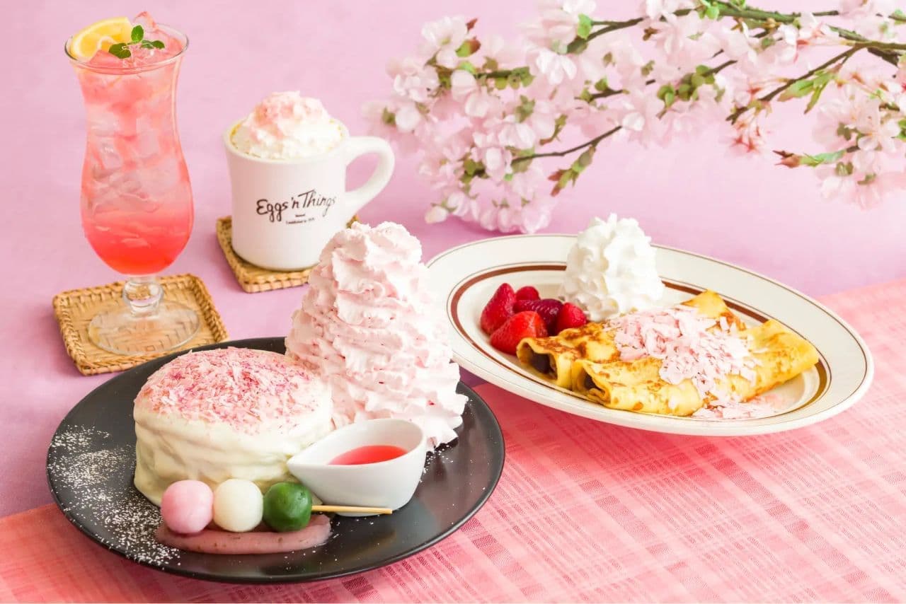エッグスンシングス「桜パンケーキ」「あんバタークレープ」「桜レモネード」「桜ミルク」