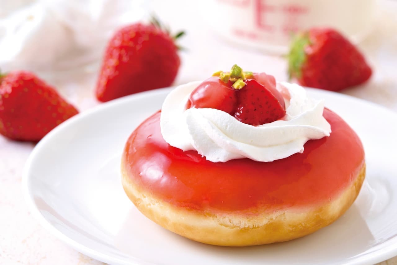 KKD "Krispy Kreme Premium Tokyo Strawberry Shortcake