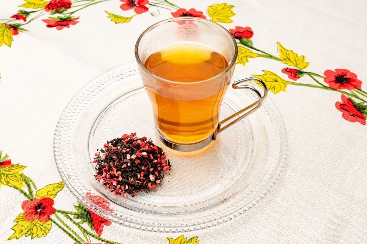 キル フェ ボン「季節の紅茶～イチゴとカカオのブレンド～」