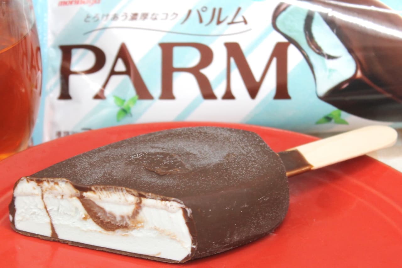 森永乳業「PARM（パルム） ショコラミント」