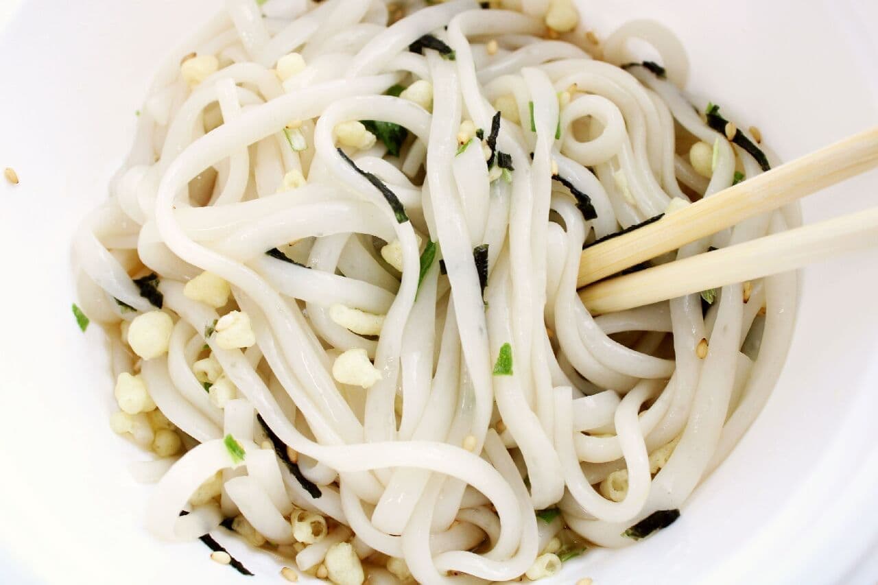 LAWSON "0g sugar noodles, chilled, bukkake udon style