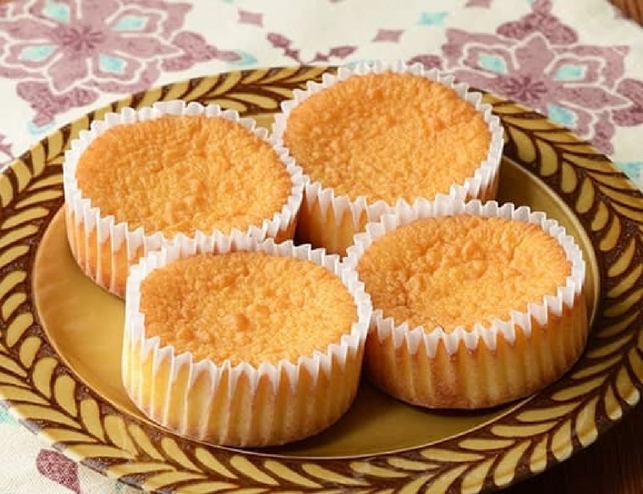 LAWSON "Moist Cheese Souffle Cake 4 pieces