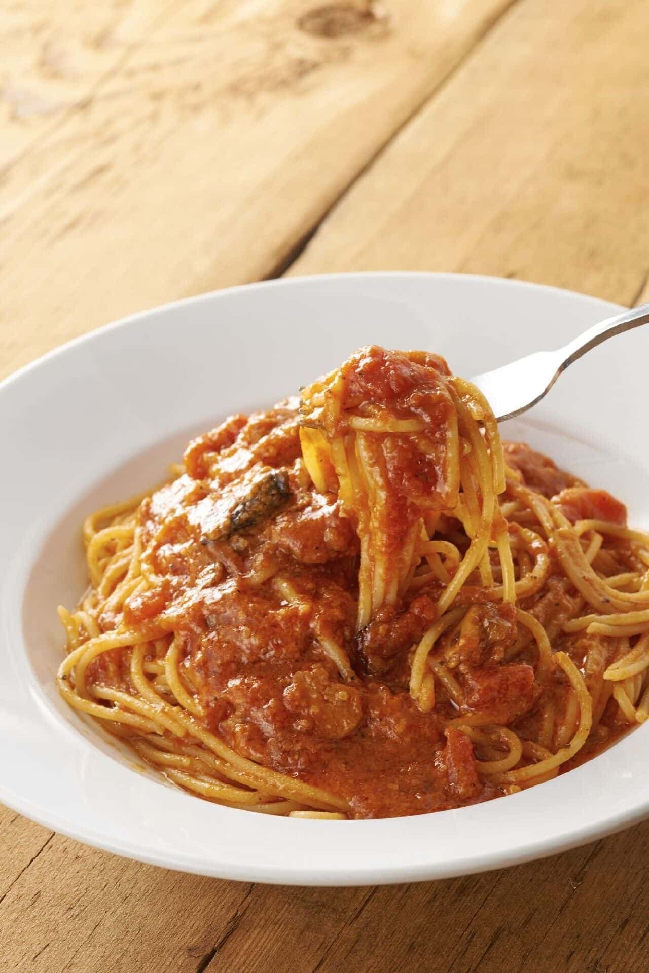 カプリチョーザ「トマトとニンニクのスパゲティ」