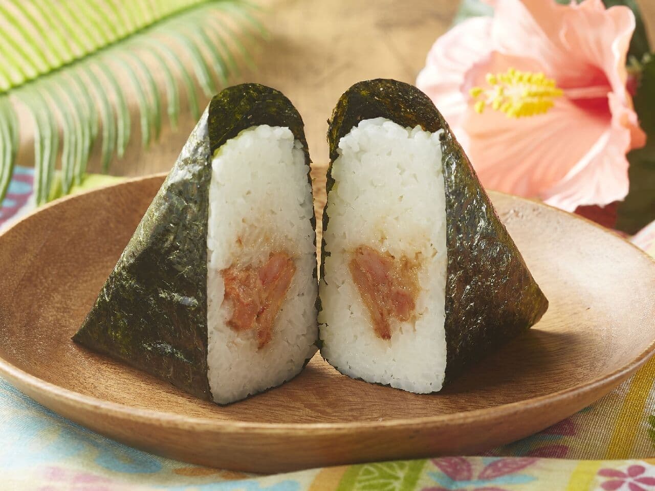 Ministop "Temaki-Onigiri Garlic Shrimp