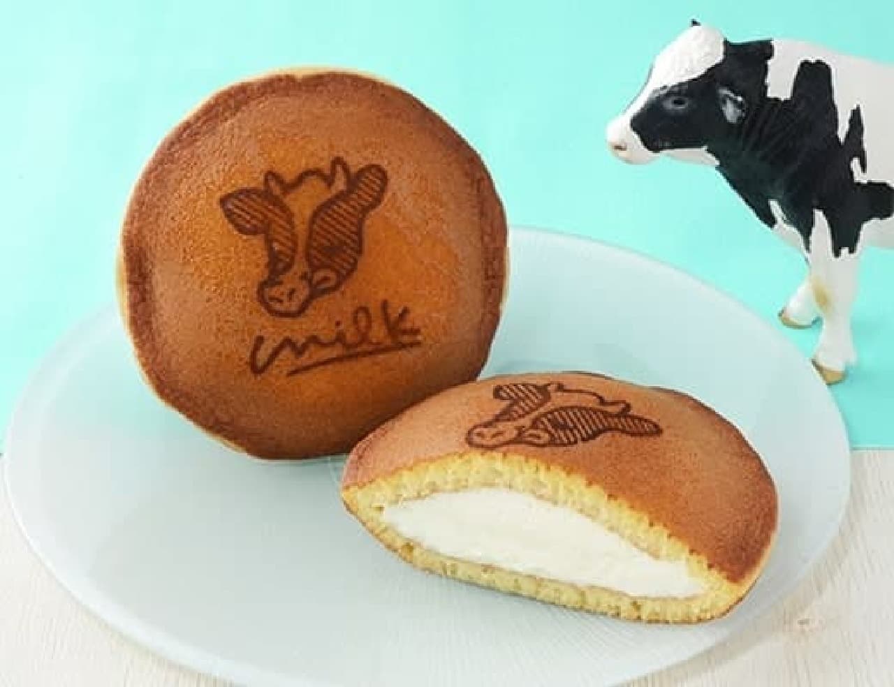 LAWSON "Uchi Cafe×Milk Doramocchi Ajiwai Milk Cream