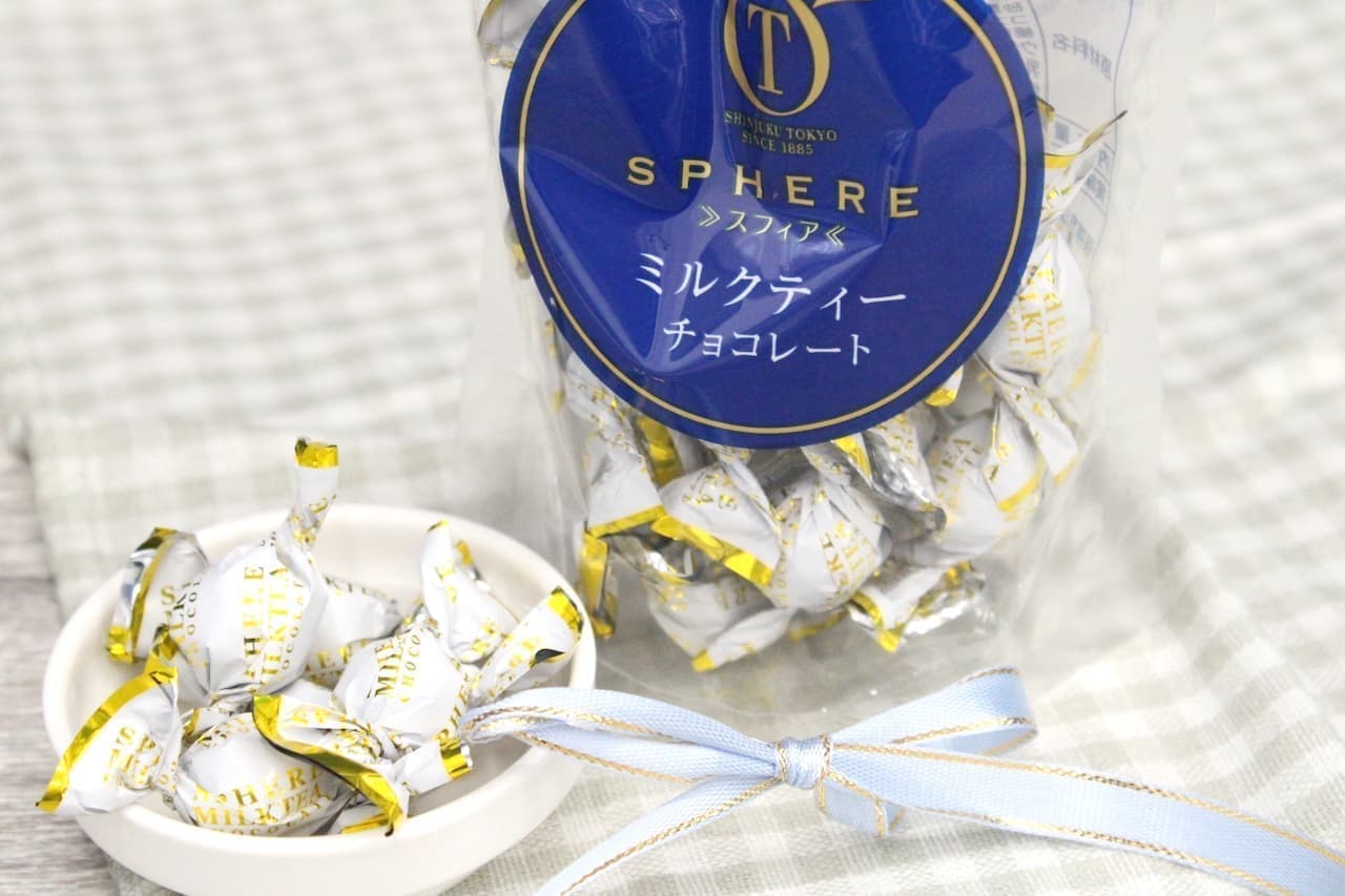Shinjuku Takano "Sphere Milk Tea Chocolate