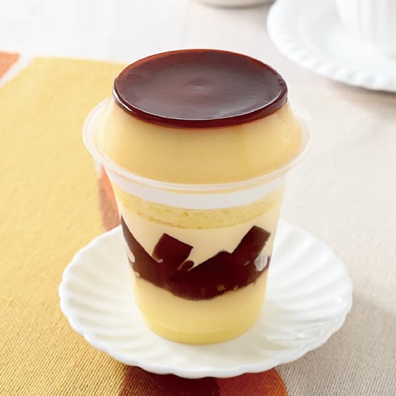 FamilyMart "Oven-baked Pudding Parfait