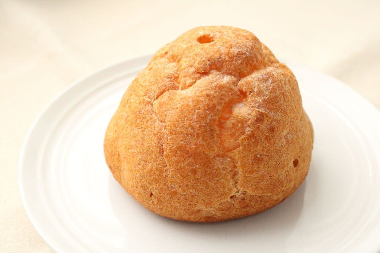 7-ELEVEN "Oven Baked Choux with Thick Raw Custard