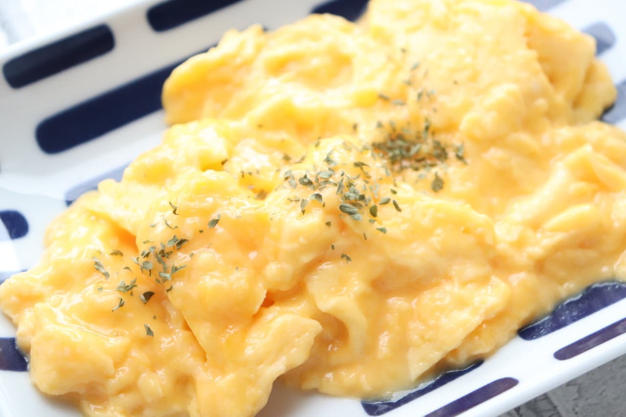 Recipe for scrambled eggs without fail