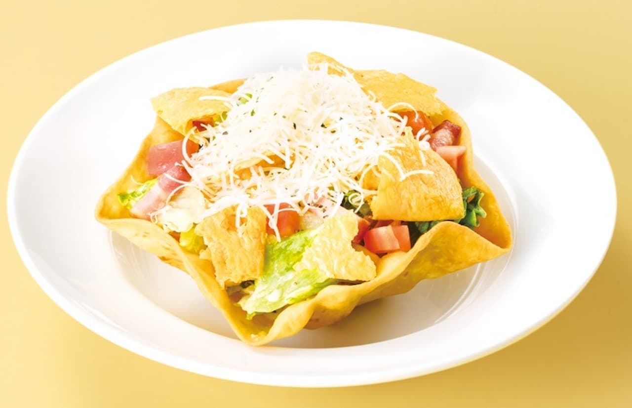 Cocos "Caesar Taco Salad with a pile of cheese