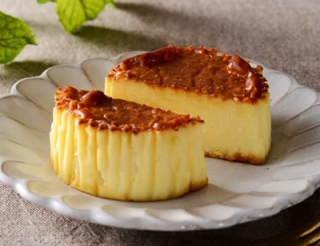 Lawson "Bastie -Basque style cheesecake-"