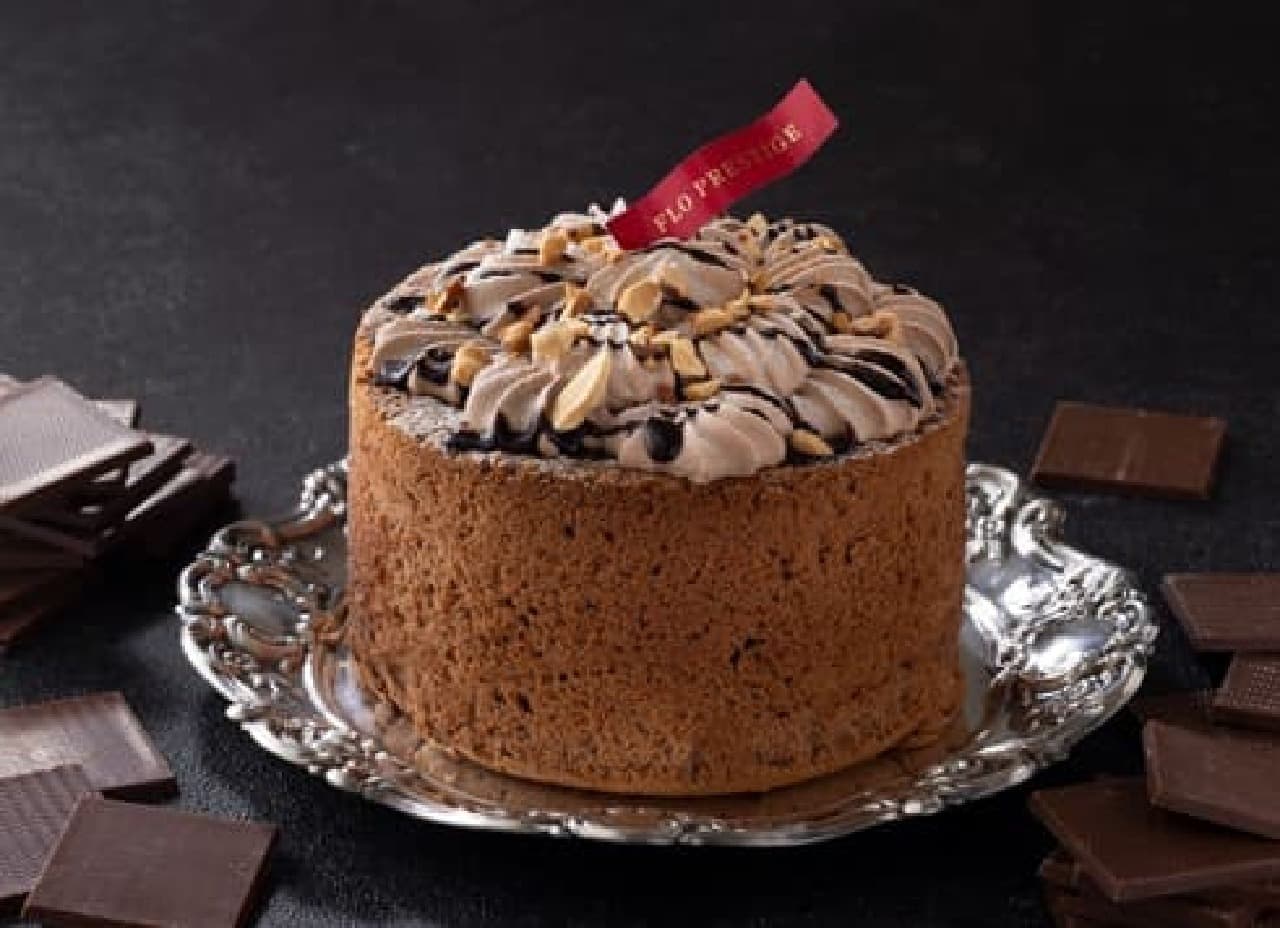 FLO "Chiffon Cake with Chocolate Cream