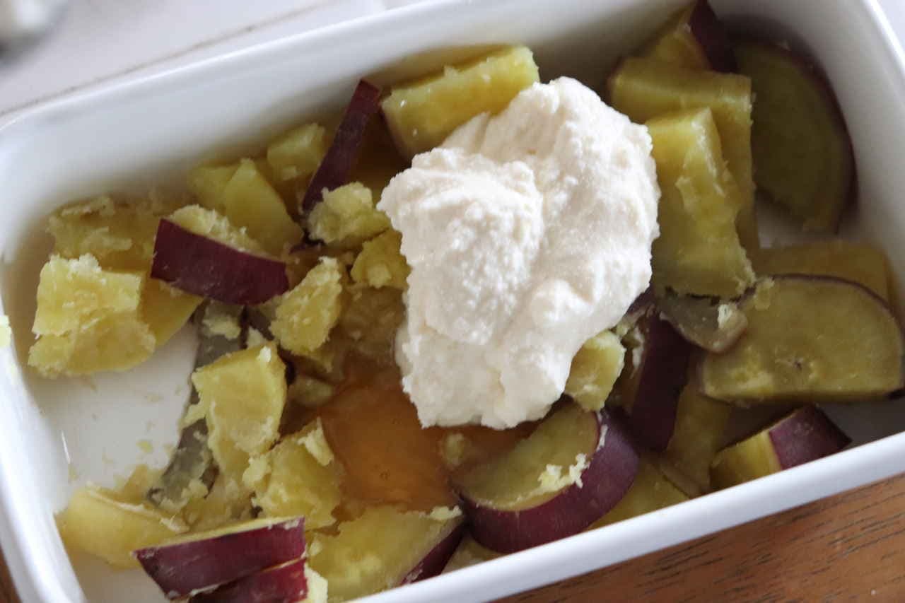 Cream Cheese Salad with Sweet Potatoes and Raisins Recipe