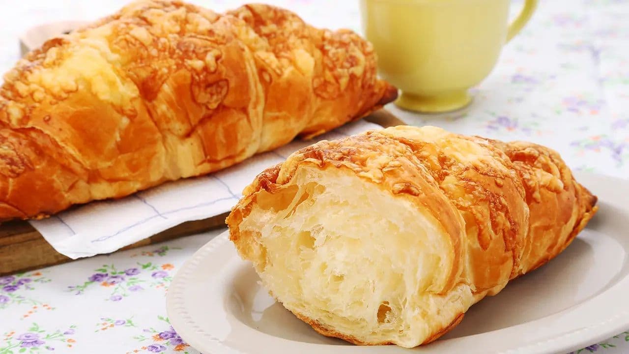 LAWSON STORE100 "Cheese Croissant
