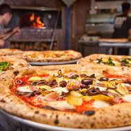 米国で大人気！カスタムメイドピザ「800デグリーズ ナポリタン ピッツェリア」が日本上陸