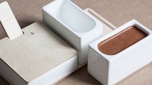 Rectangular coffee cup "Espresso Set" -Only one of the four sides can have a mouth