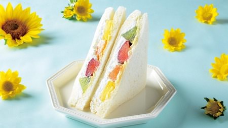 Now is the season for "Yubari Melon"-Lawson "Fresh Fruit Sandwich"