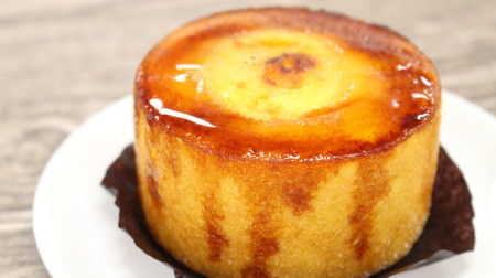 genius! PRONTO's "Brule in Baum", which is Baumkuchen filled with creme brulee, is luxuriously delicious.