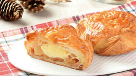"Apple custard pie" for Lawson--Crispy pie with sweet and sour apples and rich custard