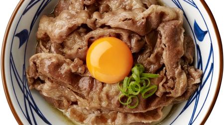 Plenty of beef roasted under warishita! "Beef Suki Kamatama Udon" becomes Marugame Seimen