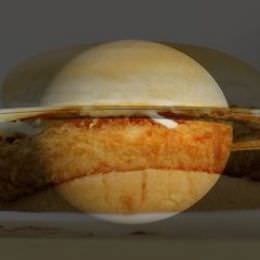 【試食レポ】ロッテリア「はみだしエビバーガー」が土星に似ている