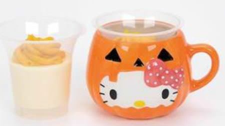 With a cute Hello Kitty cup! Ministop's "Halloween-only" sweets