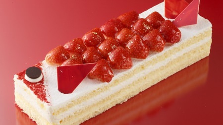 これは、カープの…？おめでたい「真っ赤な鯉のケーキ」が広島のアンリ・シャルパティエに