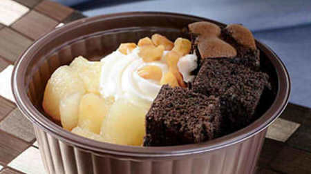 Warm Lawson and delicious sweets "rich chocolate fondue"-melting ganache entwined with pear