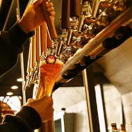 東京駅に「常陸野ネストビール」のビアバーがオープン--常陸野ブルーイング・ラボ2号店