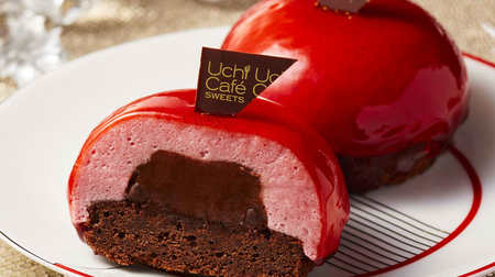 Lawson's "bright red" Christmas cake! New work with berry mousse and chocolate ganache