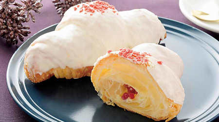Lawson, beautiful "white chocolate croissant cranberry" like a snowy landscape