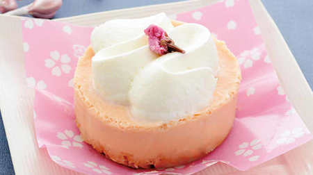 ふんわり桜味！ローソンに春のチーズケーキ「桜香るチーズスフレケーキ」