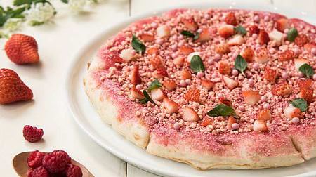 Spring limited "pink chocolate pizza" for Max Brenner! There is also a burger sandwiched between special chocolate patties
