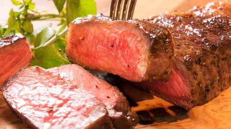 [Half price for all items for 2 days] Meat bar "Lamp Cap" opens in front of Tamachi Station! Put it on a chunk of meat steak