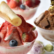 ふわふわ氷にクリームがたっぷり！新感覚かき氷「ミルクティーフラッペ」、第一ホテル東京に