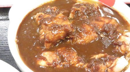 Matsuya's "Rumbling Chicken Curry" is delicious with plenty of chicken! The volume is perfect and the cost performance is outstanding