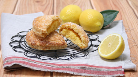 Crispy pie with lemon flavor! Noix de Beurre "Lemon Pie"