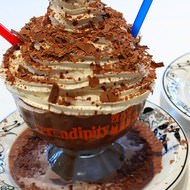 NYの人気カフェ「セレンディピティスリー」表参道に--“セレブも虜”のデザートを素敵すぎる店内で！