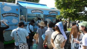 BEN & JERRY'S opens mobile store "COWCAR" at culture festival "GREENROOM FESTIVAL '13"